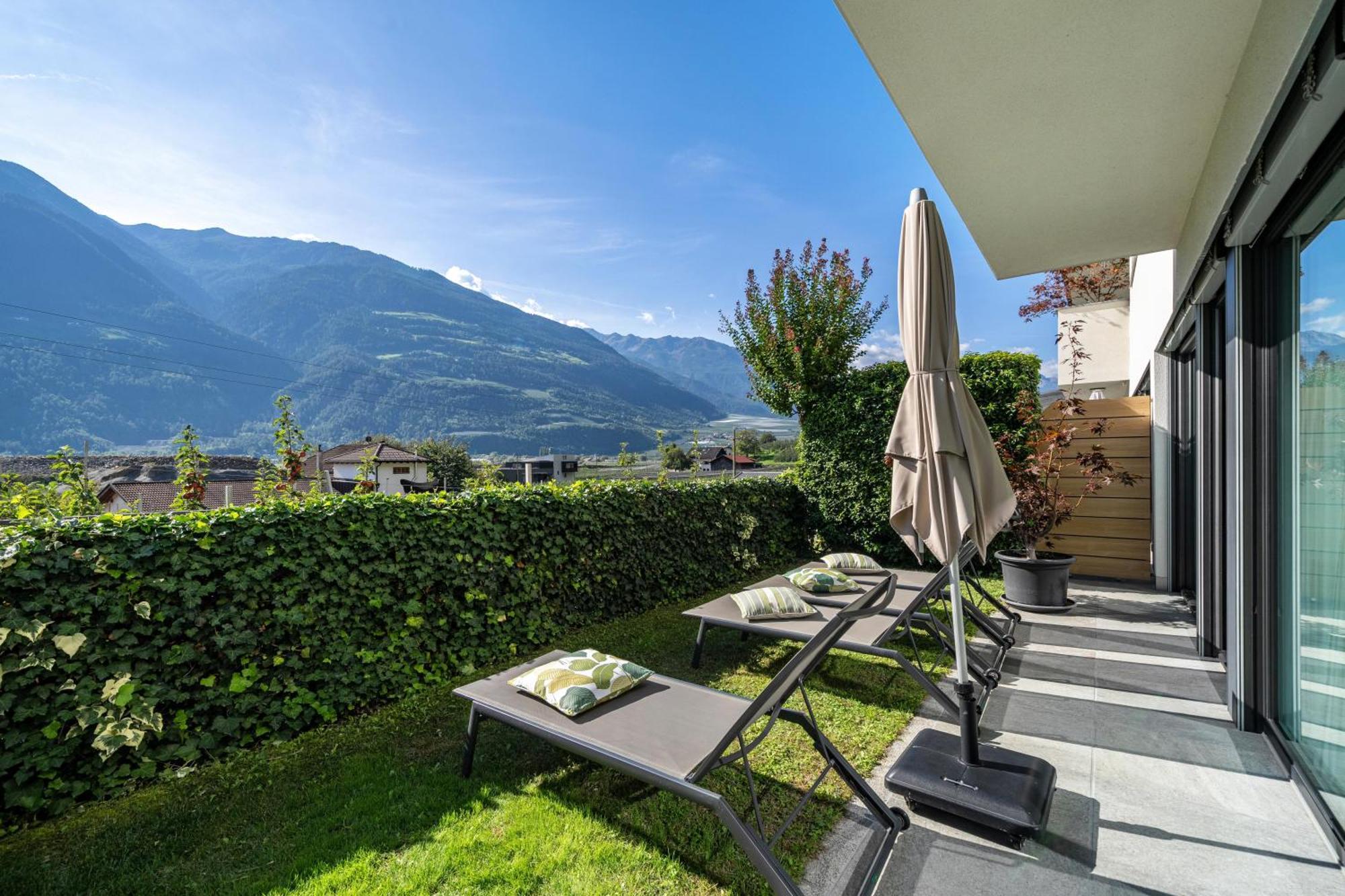 Weinreichhof Villa Castelbello Exteriör bild