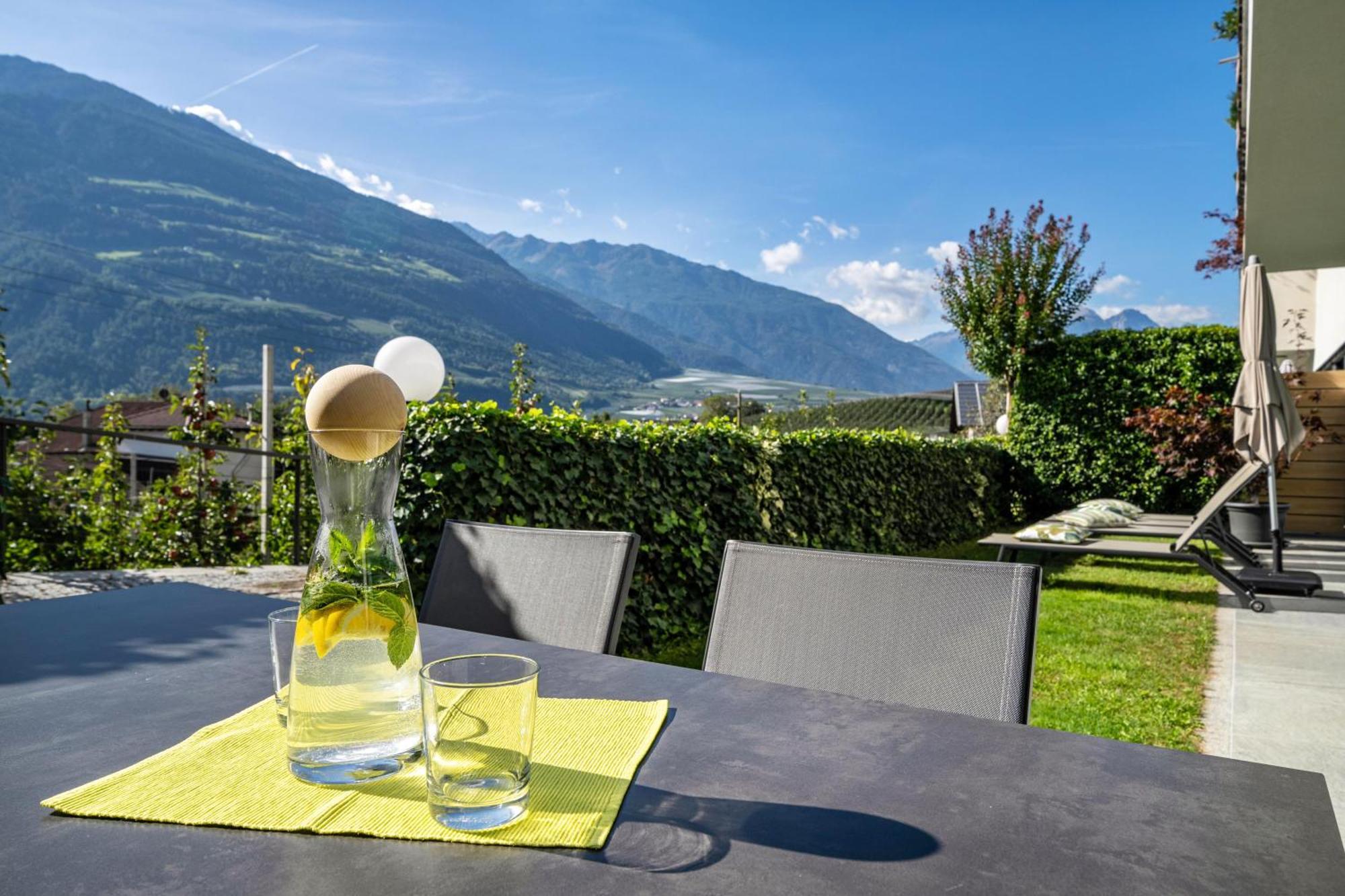 Weinreichhof Villa Castelbello Exteriör bild